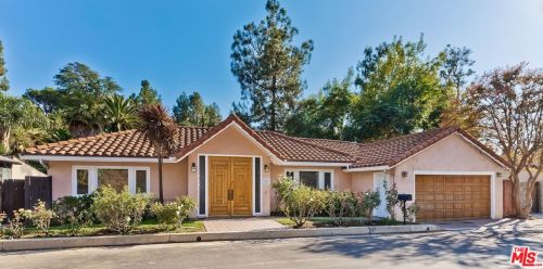 11292 Canton Dr, North Hollywood, CA 91604-4154