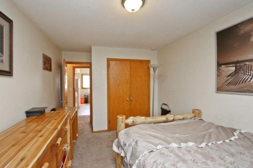 3423 Irving Ave, Minneapolis MN 55419-1128 exterior