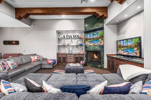 6024 Sunnyside Dr, Scottsdale AZ 85260-5724 exterior