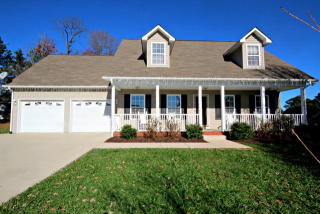 1263 Robinwood Ln, Cookeville, TN 38501-2096