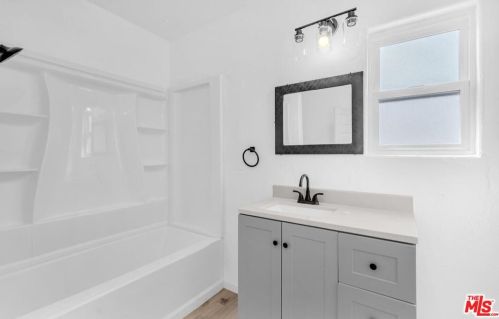 708 Weber Ave, Fresno CA  93728-2938 exterior