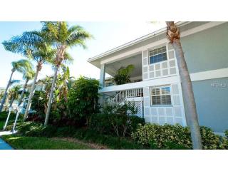 1215 Edgewater Cir, Bradenton, FL 34209-7362