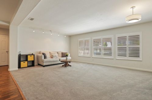 17716 Almond Orchard Way, Lathrop CA  95330-9374 exterior