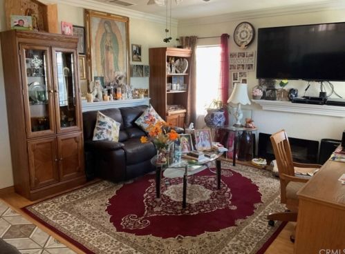 1770 Conejo Dr, San Bernardino, CA 92404-5515