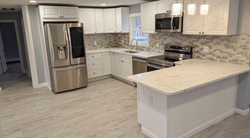 60 Heath Ave, Warwick RI  02888-1121 exterior