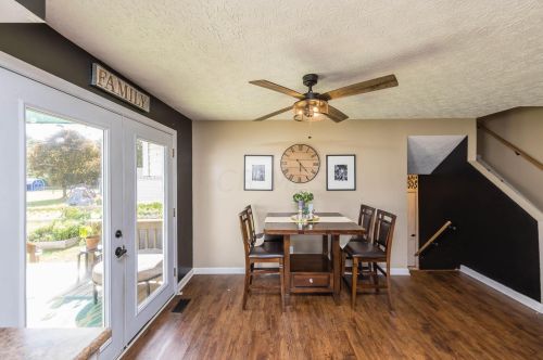 1239 Choctaw Dr, London OH  43140-8726 exterior