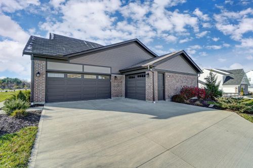 2591 Renaissance Blvd, Franklin, OH 45005-9510