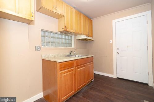 922 Liberty St, Trenton NJ 08611-1418 exterior