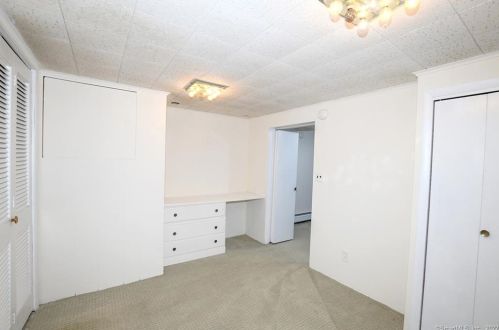 239 Rocks Rd, Norwalk CT  06851-1117 exterior