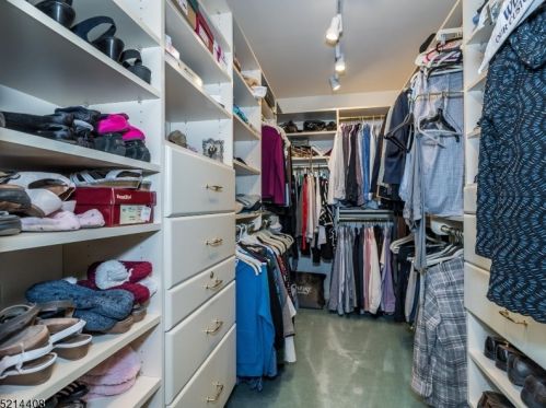 7 Mill Creek Rd, Sparta NJ  07871-3858 exterior