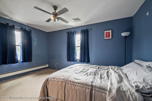 315 Morgan Ave, Old Bridge NJ  08857-1126 exterior