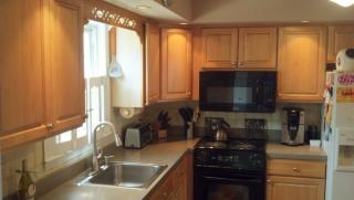 7674 Tiverton Dr, Springfield VA  22152-2018 exterior