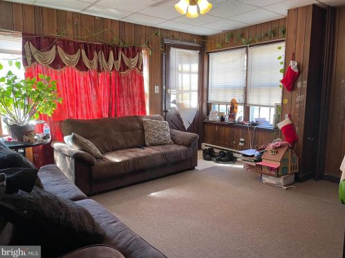 309 4th St, Norristown, PA 19405-1808