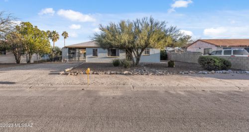 6221 25th St, Tucson, AZ 85711-6014