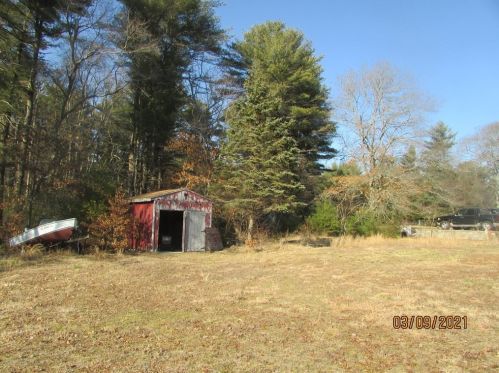 146 Seekell St, Taunton, MA 02718-1460