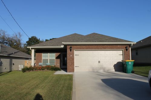 20 9th St, Shalimar FL  32579-1935 exterior