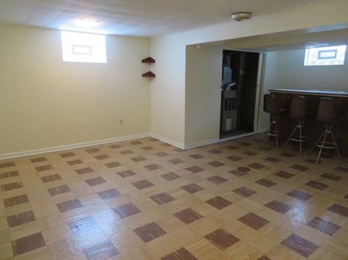 5008 Aspen St, Pittsburgh PA 15122-1233 exterior