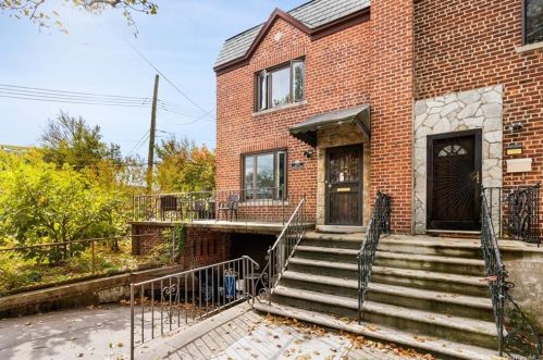 1753 Tenbroeck Ave, Bronx, NY 10461-1845