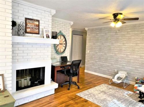 34 Dixie Dr, Mount Vernon OH  43050-4703 exterior