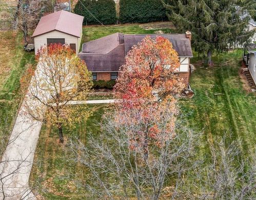 422 Haymarket Rd, West Jefferson, OH 43162-9717