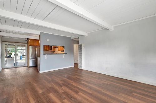 1 Wharf Dr, West Pittsburg, CA 94565-1341