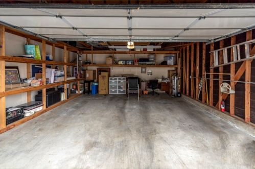 2220 Chapman Ave, Fullerton CA  92831-4219 exterior