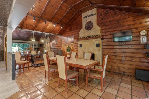 568 Bread And Cheese Hollow Rd, Northport NY  11768-2326 exterior
