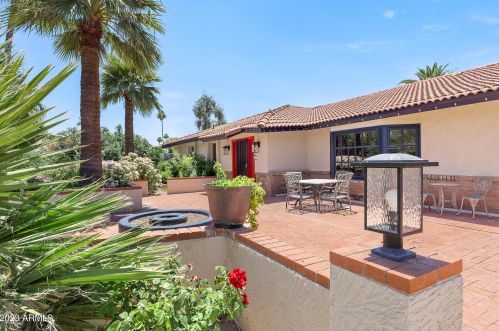 7039 Mcdonald Dr, Scottsdale AZ 85253-5406 exterior