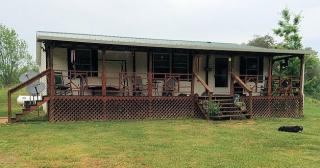 1006 Palmer Hollow Rd, Bybee, TN 37713-2532