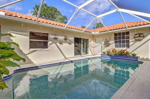 95 12th Ave, Naples FL  34120-3353 exterior