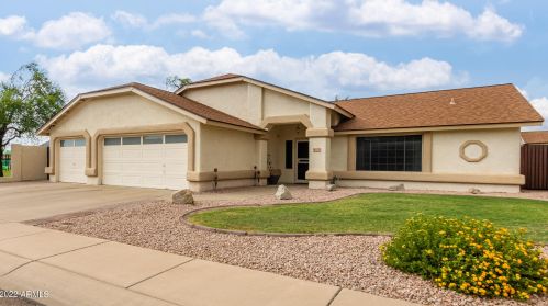 4344 Cielo Grande, Glendale AZ  85310-3929 exterior