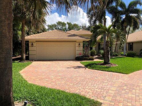8053 Via Grande, Boynton Beach, FL 33437-7522