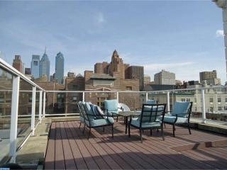 1604 Rodman St, Philadelphia, PA 19146-1525