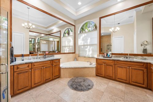 6711 Royal Orchid Cir, Delray Beach FL  33446-4338 exterior