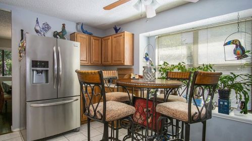 3848 Rolling Mdw Dr, Bedford TX  76021-2640 exterior