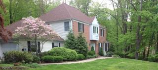 25 Glen Gary Dr, Mendham NJ  07945-3030 exterior
