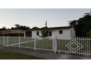 11741 185th Ter, Miami, FL 33177-3258