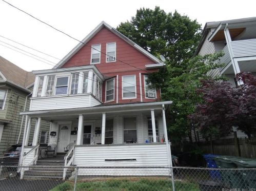 72 Waterman St, Bridgeport, CT 06607-1538