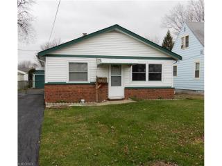 1227 349th St, Willoughby, OH 44095-3032