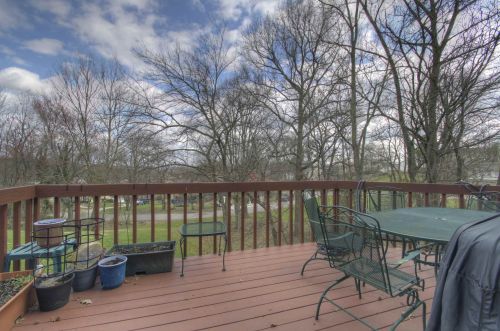 1012 Parkcrest Ln, Covington, KY 41011-1973