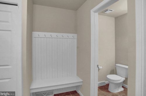 109 Landover Ct, West Enola PA  17025 exterior