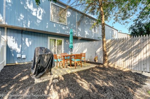 55 Creek Rd, Bricktown NJ  08724-3307 exterior