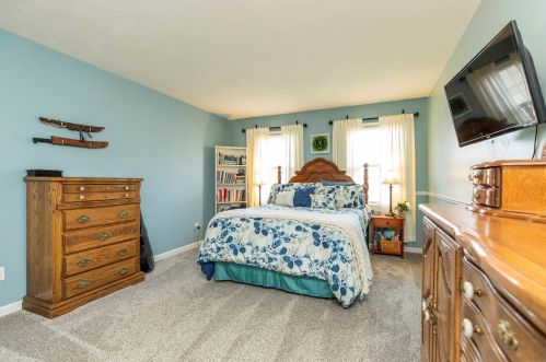 12380 Cavalry Ct, Granger IN  46530-7123 exterior