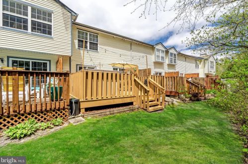 36 Quail Run, Berkeley Township NJ  08721-1300 exterior