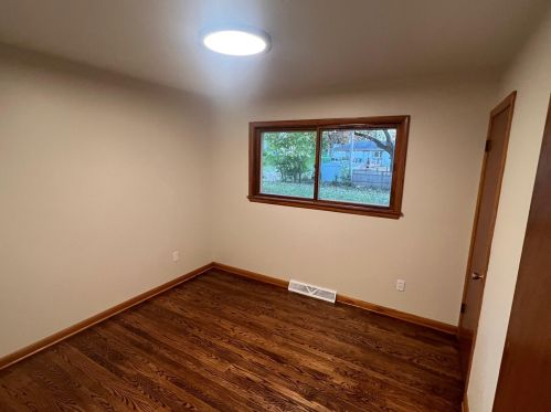 1215 American Ave, Waukesha WI  53188-4930 exterior