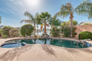 18714 77th Ave, Glendale, AZ 85308-6113