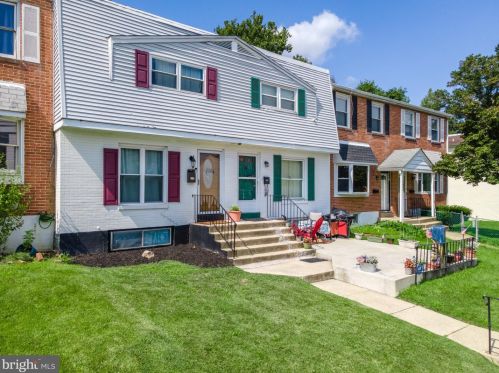 1607 Coleman St, Wilmington, DE 19805-4637