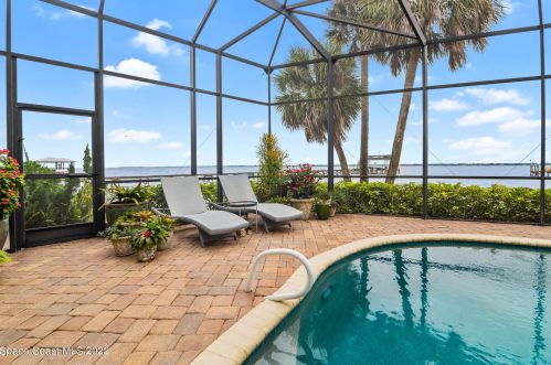 3618 Indian Riv Dr, Cocoa FL 32926-8705 exterior