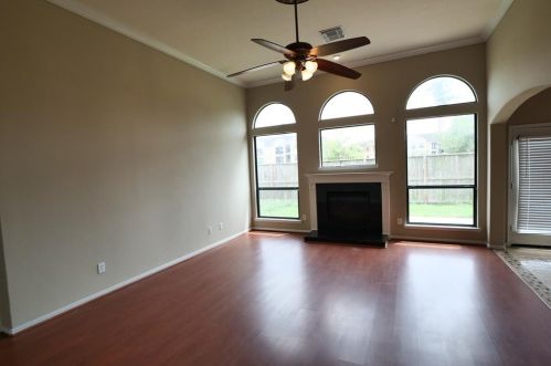 18907 Canyon Rose Dr, Tomball TX  77377-7876 exterior