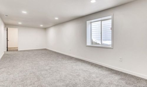 3345 Hannibal St, Denver CO 80013-1748 exterior